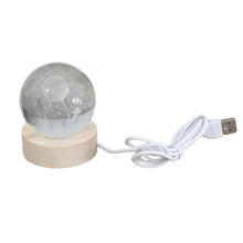 Cosmic Adventure: Astronaut & Moon 3D Crystal Ball Lamp - Illuminate the Mysteries of Space
